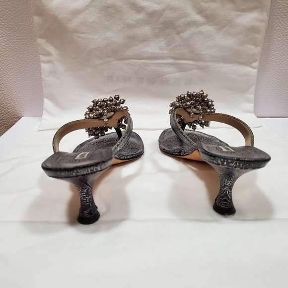 MANOLO BLAHNIK Kitten Heel Sandals - Picture 3 of 4